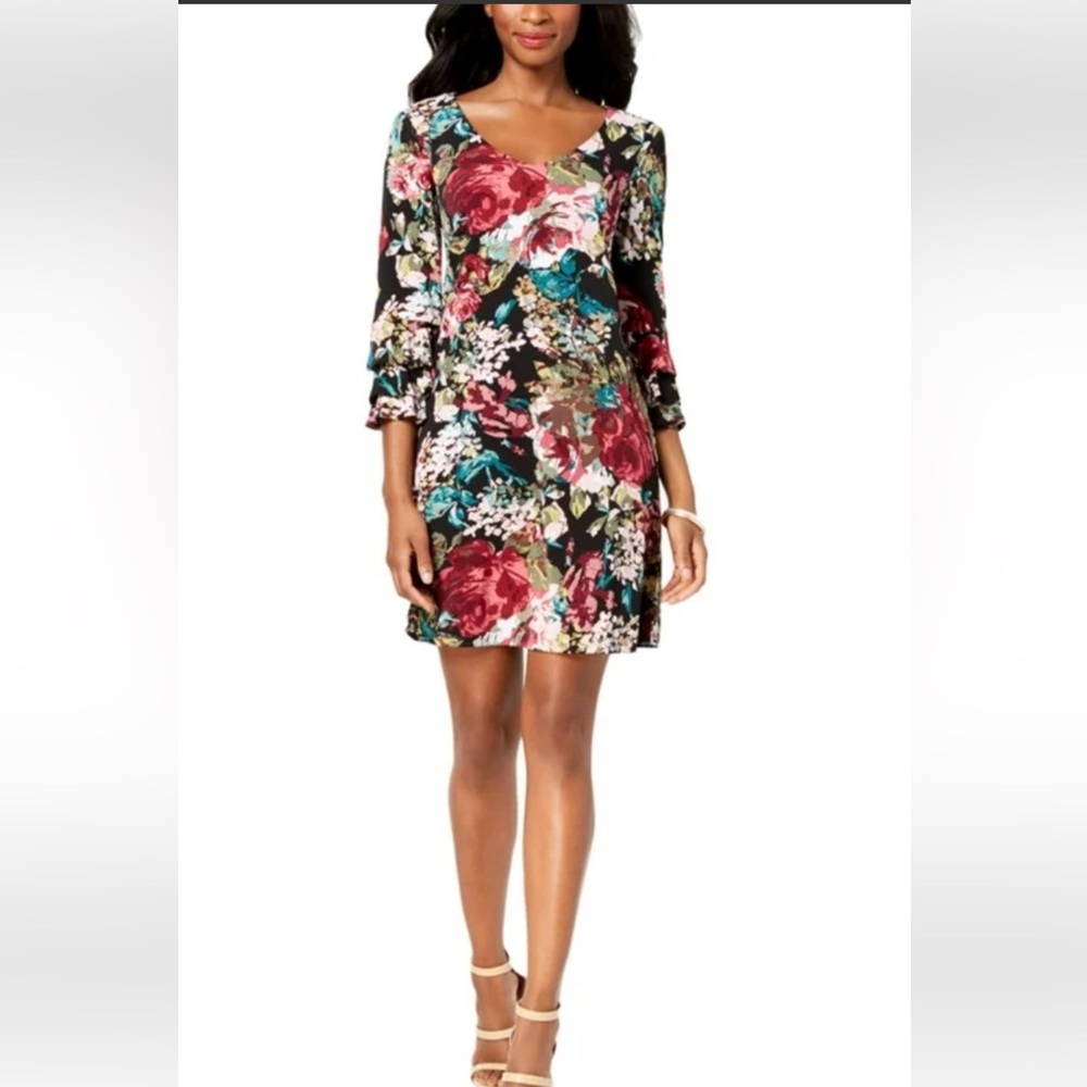 Connected Apparel Floral Midi w Bell Sleeves